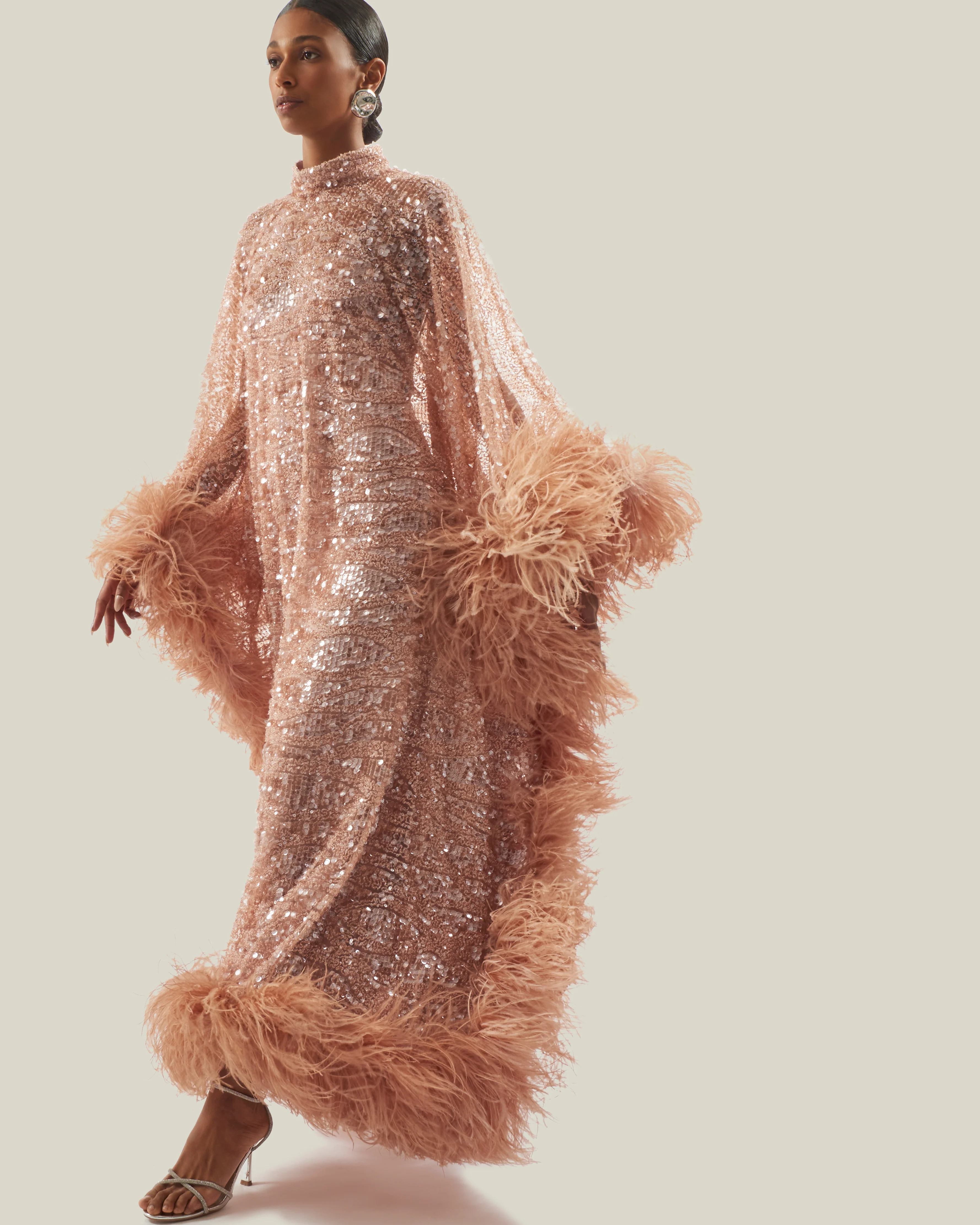 Casta Diva Sublime Kaftan in Blush - Image 5