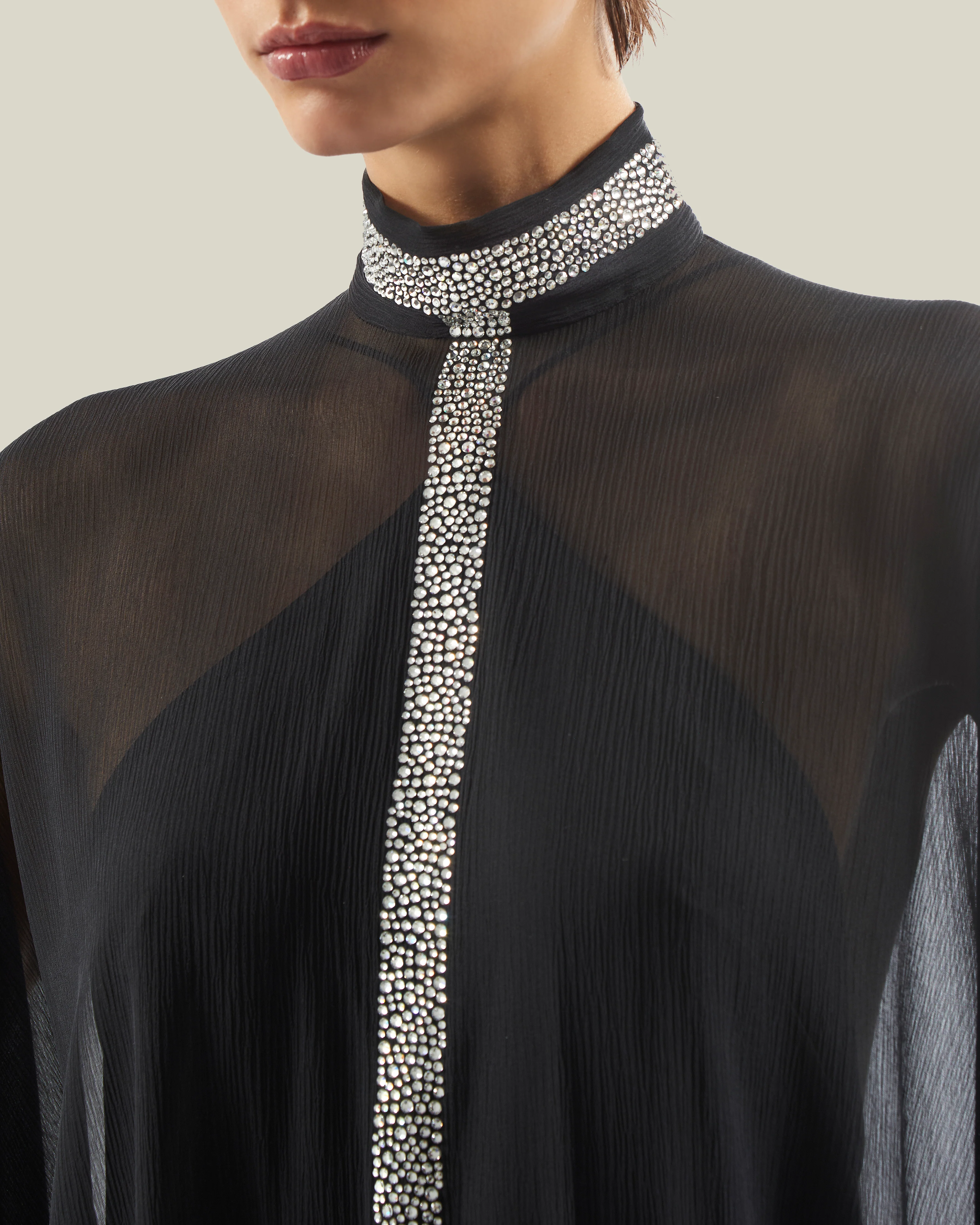 Parthenon Kaftan in Black - Image 4