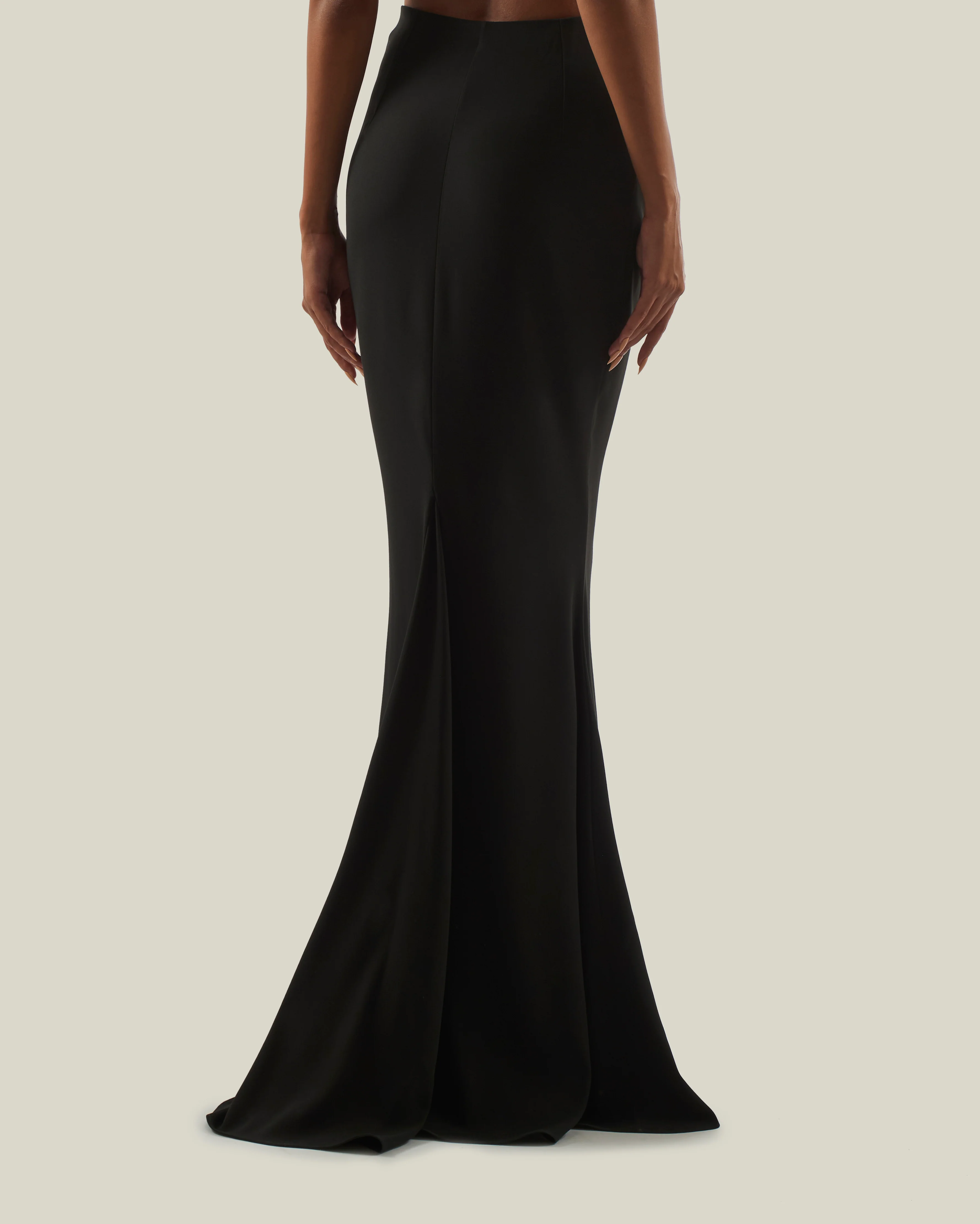 Silver Screen Skirt in Black - Image 3